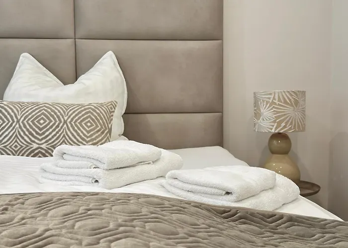 Апартаменты Ideale City-wohnung Mit 2 Schlafzimmern & Parking