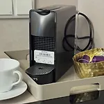 Ideale City-wohnung Mit 2 Schlafzimmern & Parking