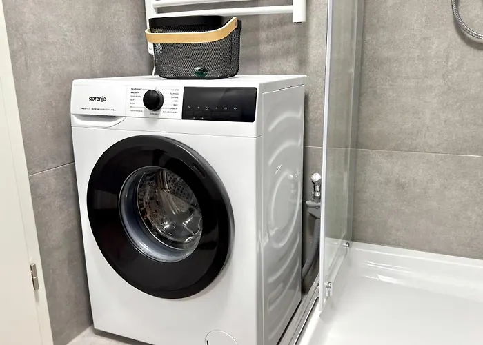 Ideale City-wohnung Mit 2 Schlafzimmern & Parking Dortmund